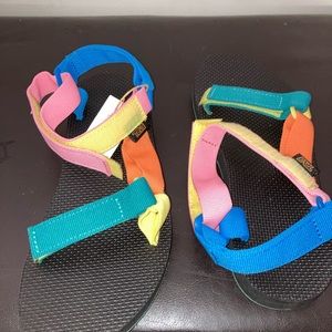 Multicolor Teva sandals brand new never worn size 8